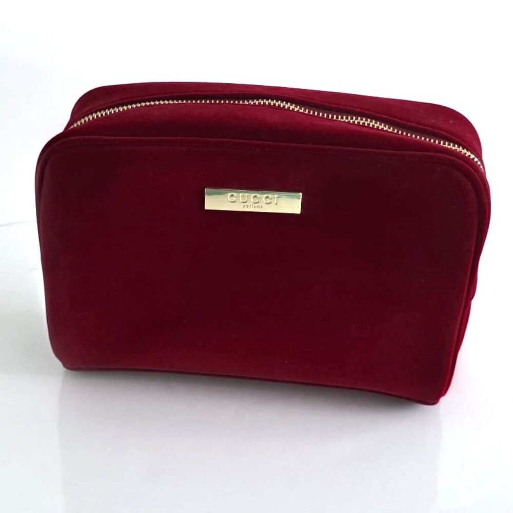 GUCCI COSMETIC /CLUTCH VELVET BAG -NWOT!